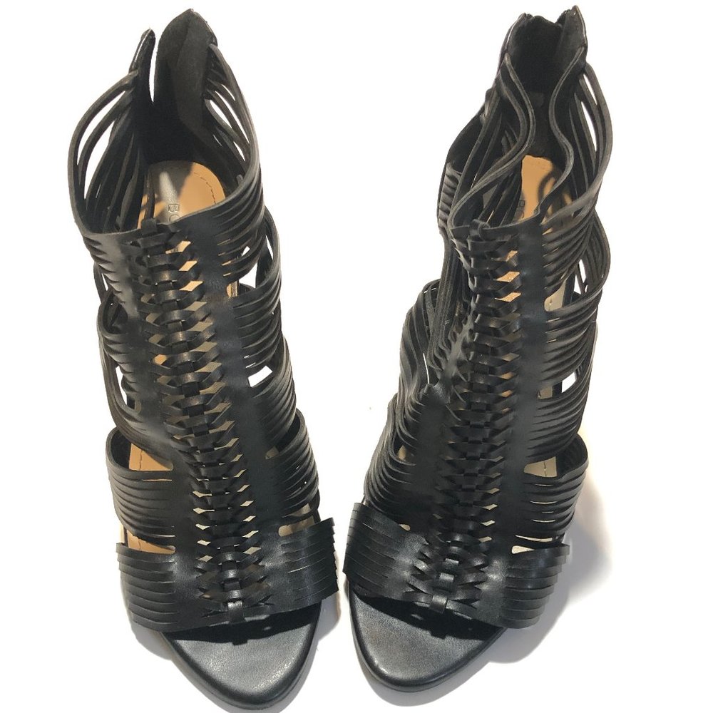 BCBG Generation Black Heels Size : 7.5
